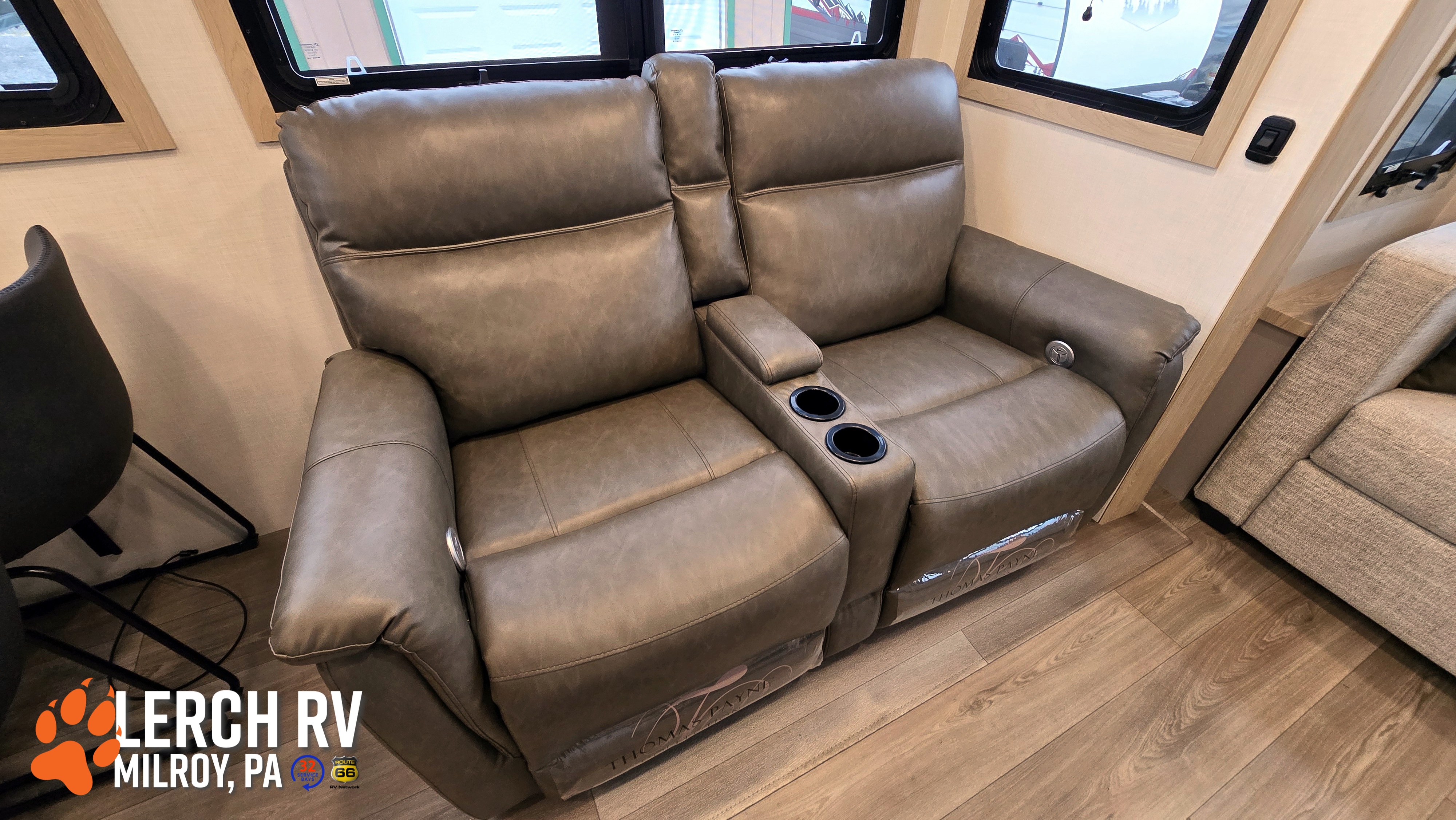 2027 KZ RV Ridgeway 36MBL - Image 18