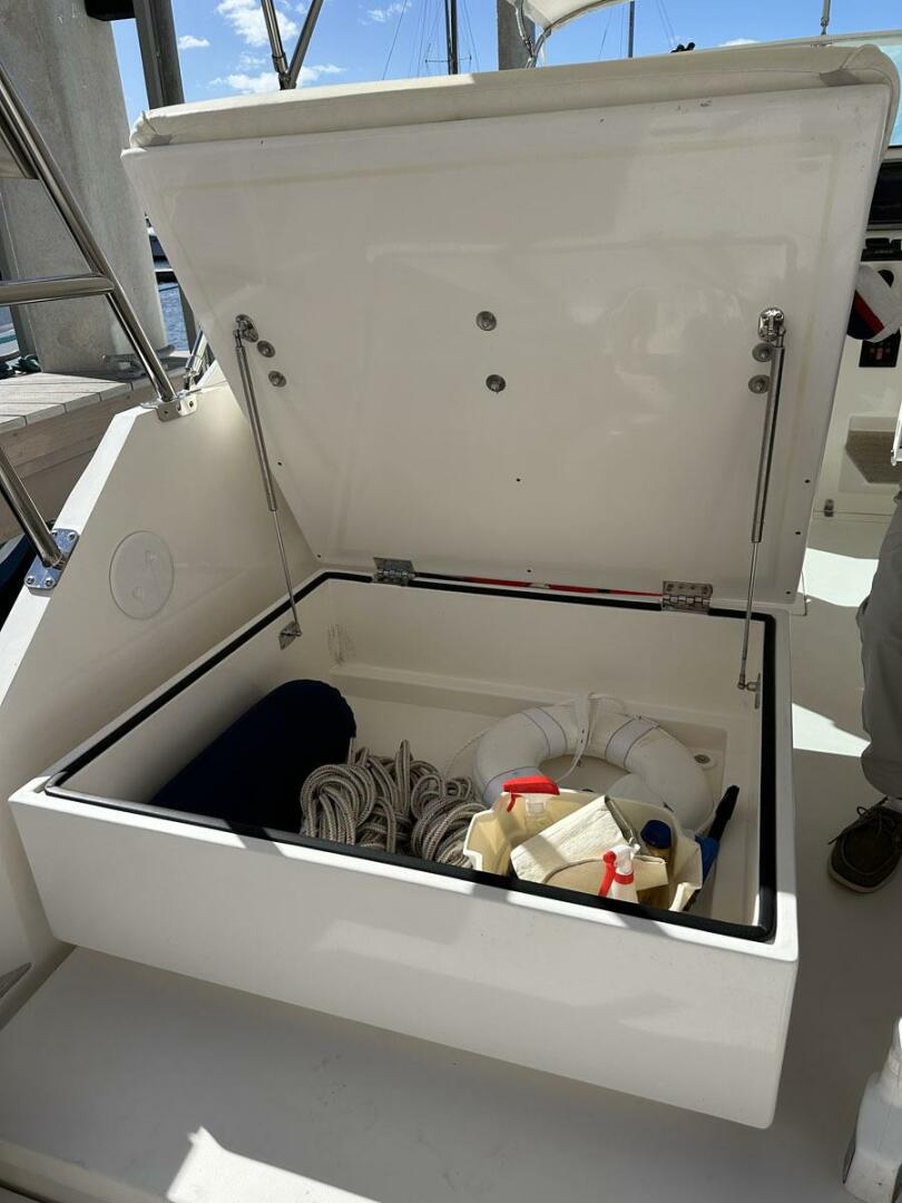 2013 Hunt Yachts Harrier 36 - Image 11