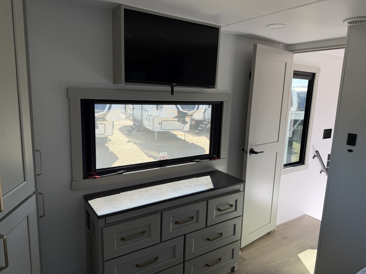 2026 Brinkley RV Model G 4100 - Image 25