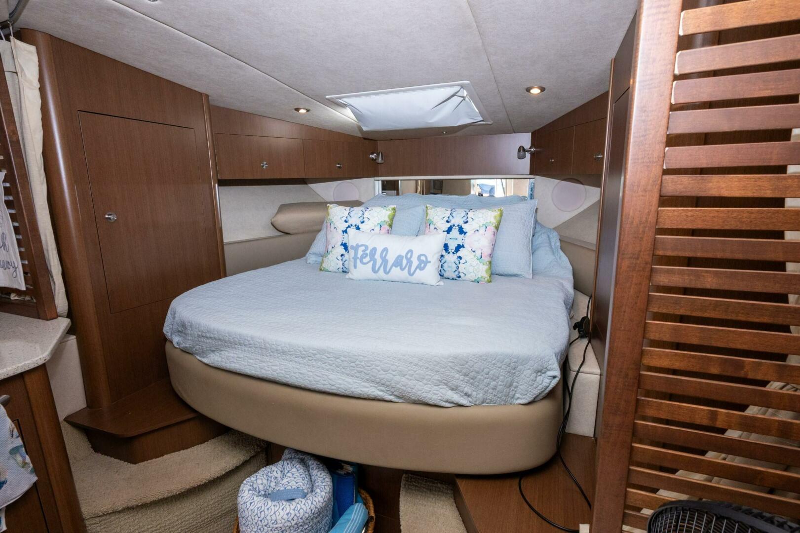 2013 Sea Ray 370 Sundancer - Image 36
