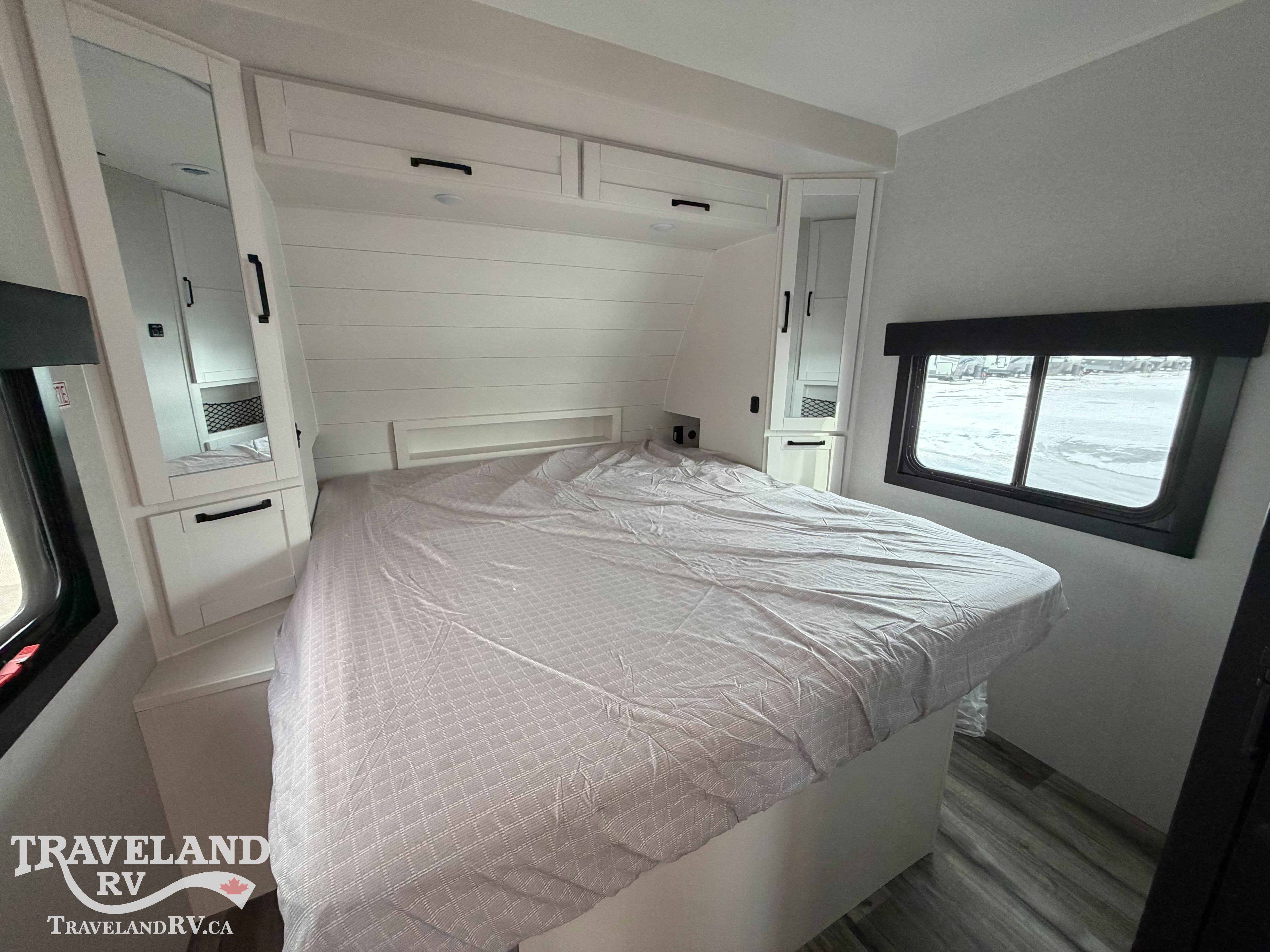 2026 Highland Ridge Roamer Light Duty 27RBOS - Image 13