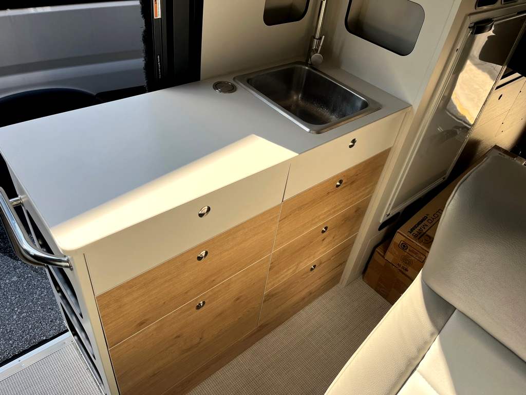 2026 AIRSTREAM RANGELINE - Image 10