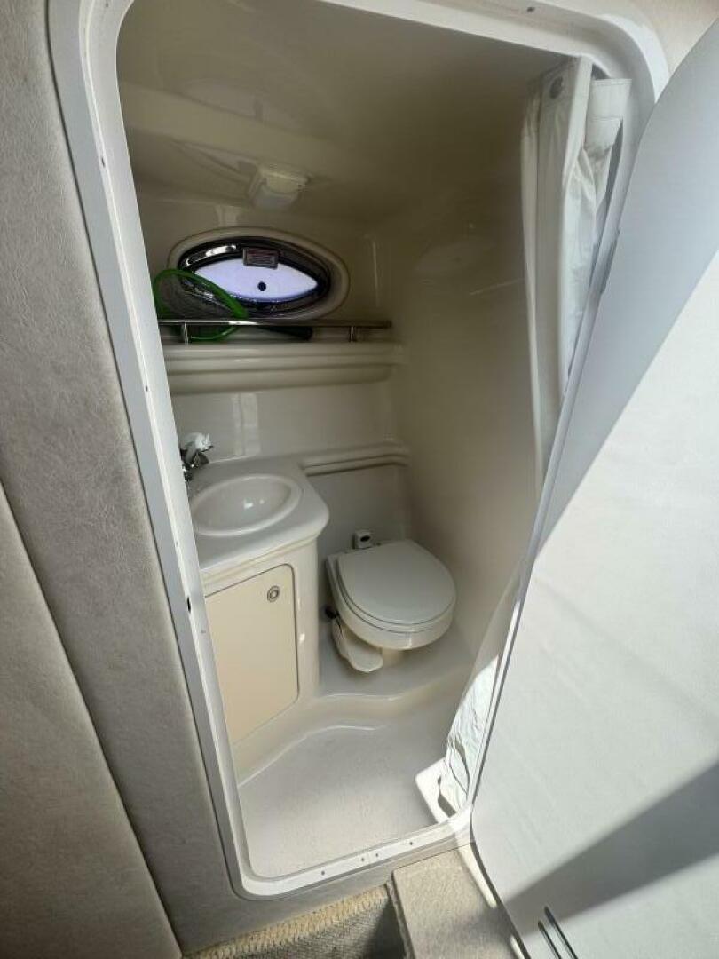 2006 Sea Ray - Image 20