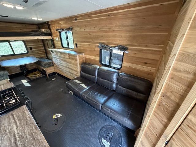 2019 GLACIER A164 - Image 8