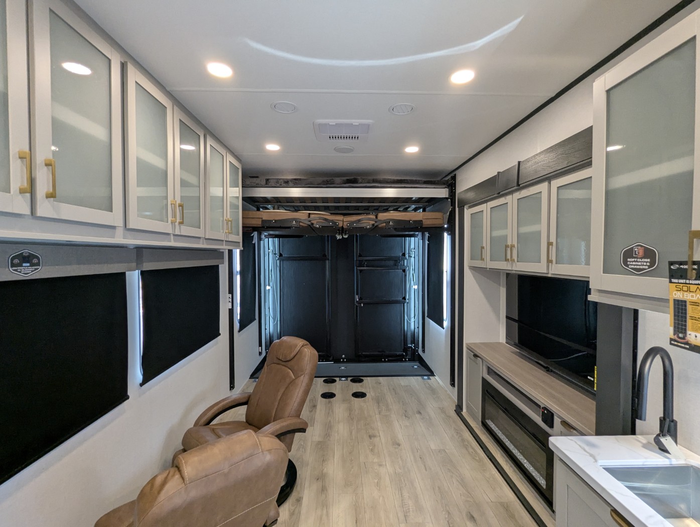 2027 Forest River Stealth 3300 - Image 34