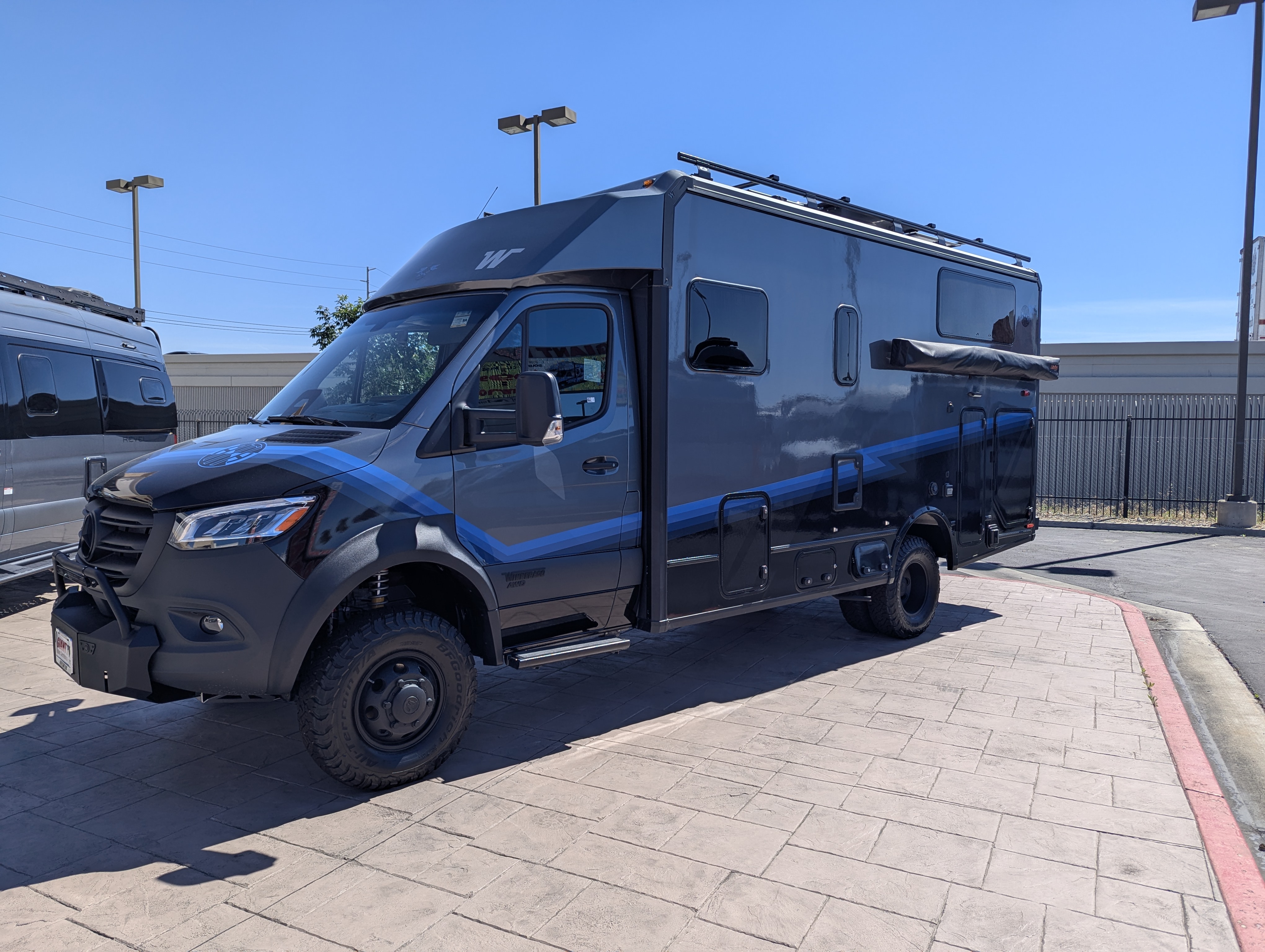 2026 Winnebago Ekko Sprinter 23B AWD - ATH Edition - Image 26