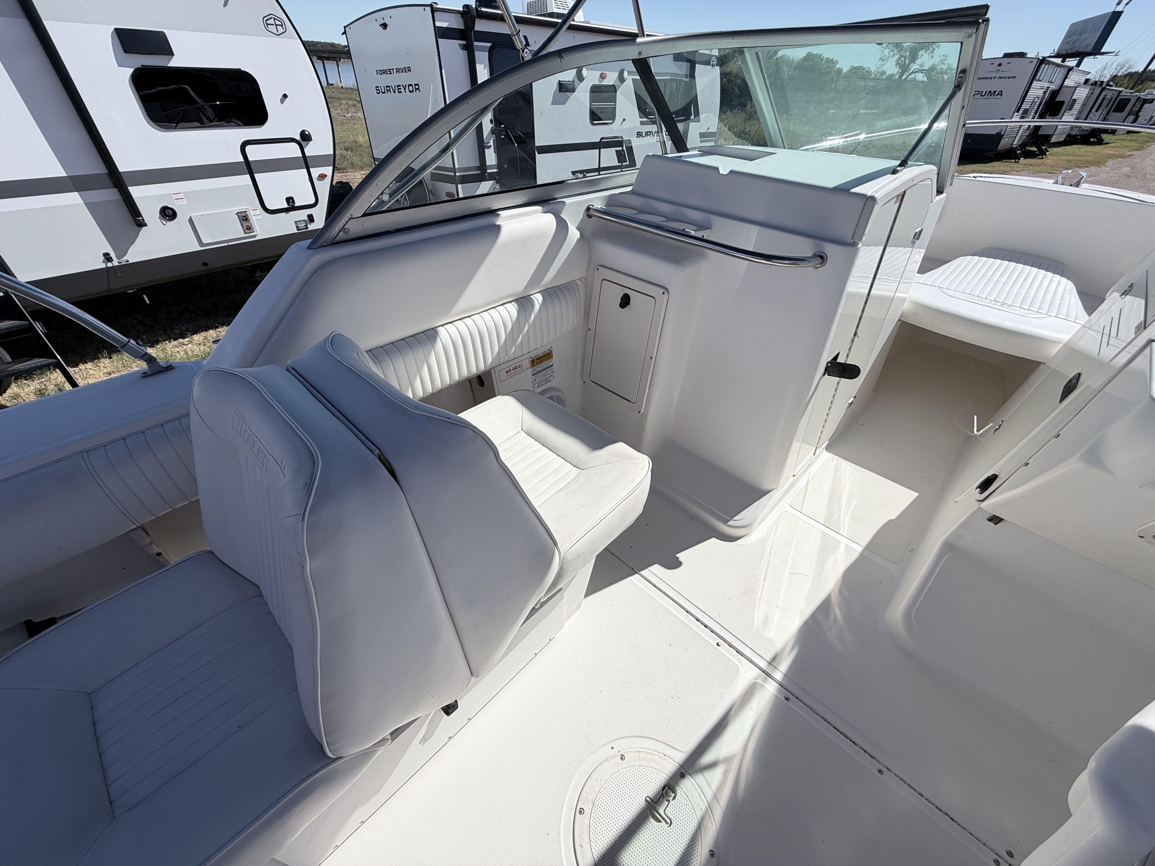 2003 BOSTON WHALER 210 VENTURA - Image 14