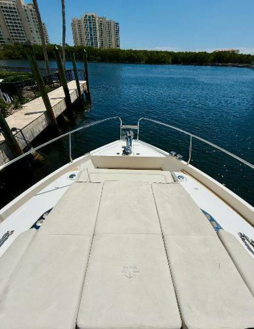 2019 Sealine F430 - Image 14