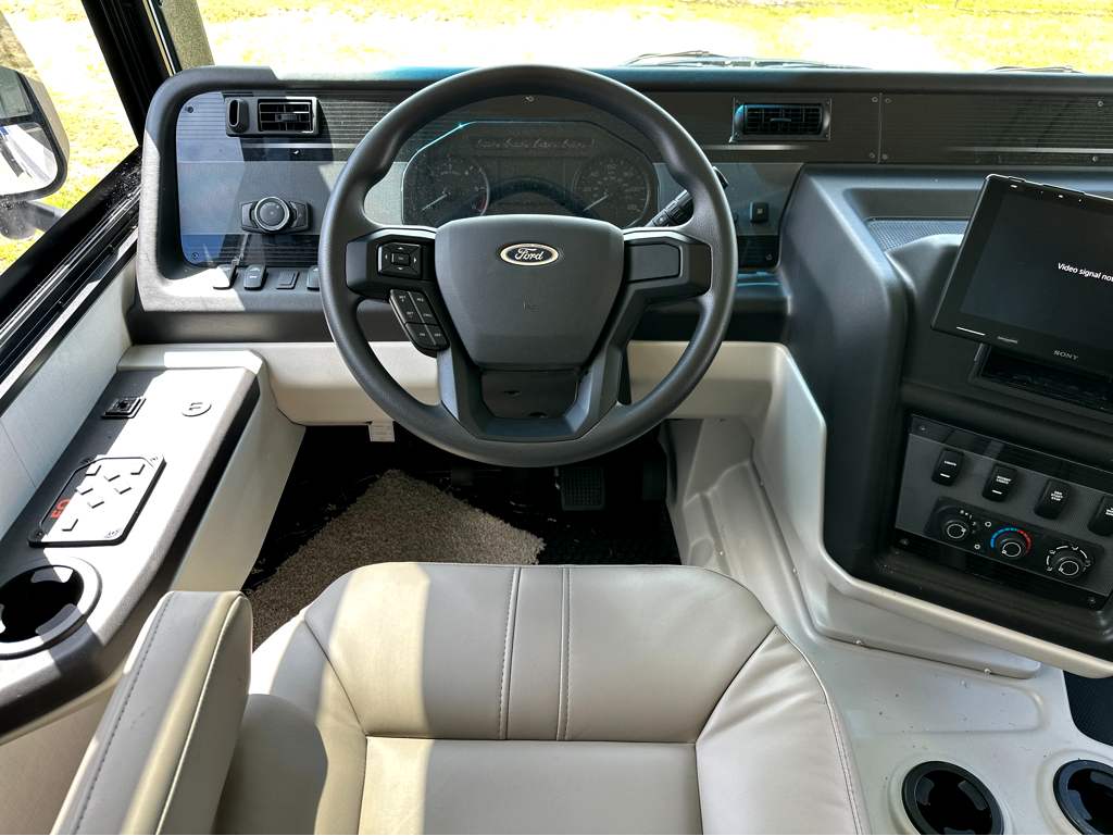 2027 ENTEGRA COACH VISION XL 36C - Image 29