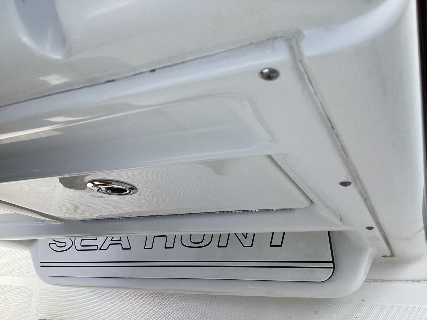 2018 Sea Hunt GAMEFISH 27FS Base - Image 41