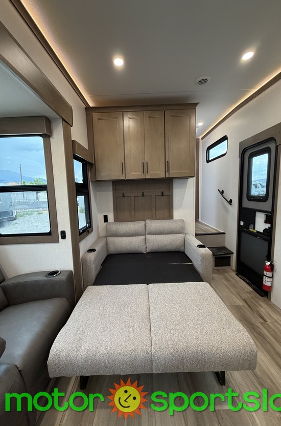 2027 KZ RV Durango Half-Ton D256RKT - Image 15