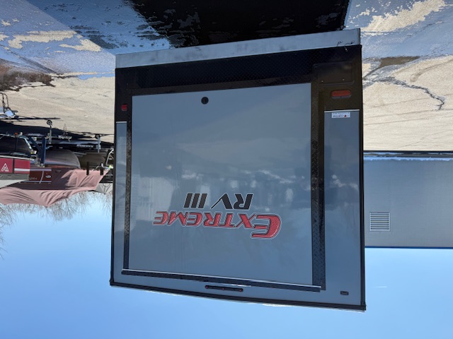 2026 Ice Castle Extreme RV III 8′ x 21′ - Image 4