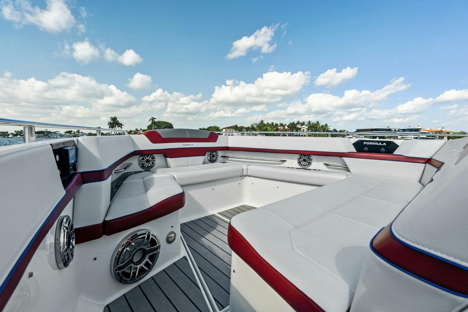 2023 Formula 430 Super Sport Crossover - Image 36