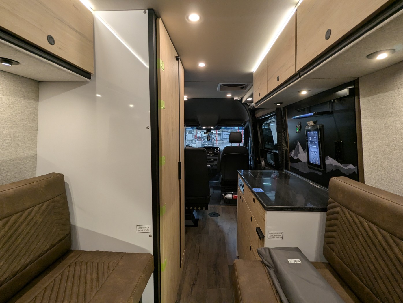 2027 Storyteller Overland TOUR MODE XL - Image 26
