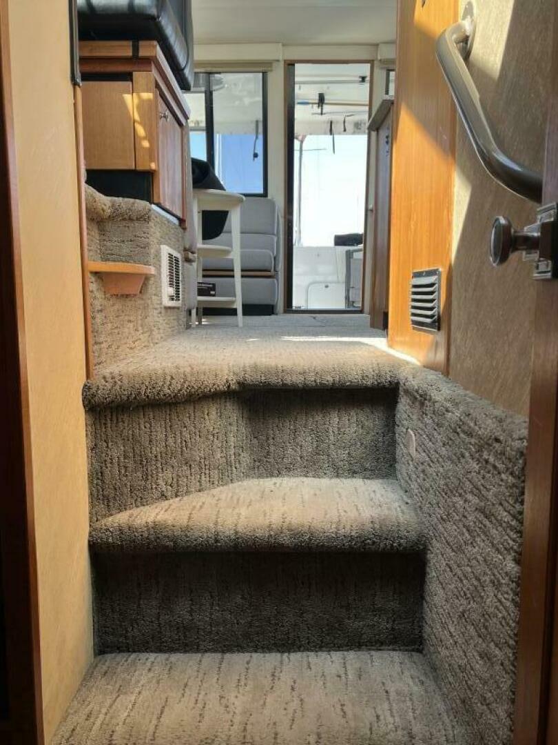 1996 Bayliner 3788 Command Bridge - Image 42