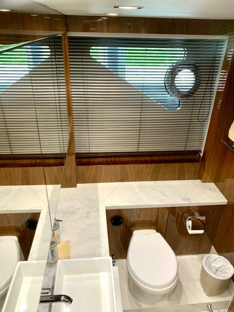 2016 Sunseeker Manhattan 65 - Image 17