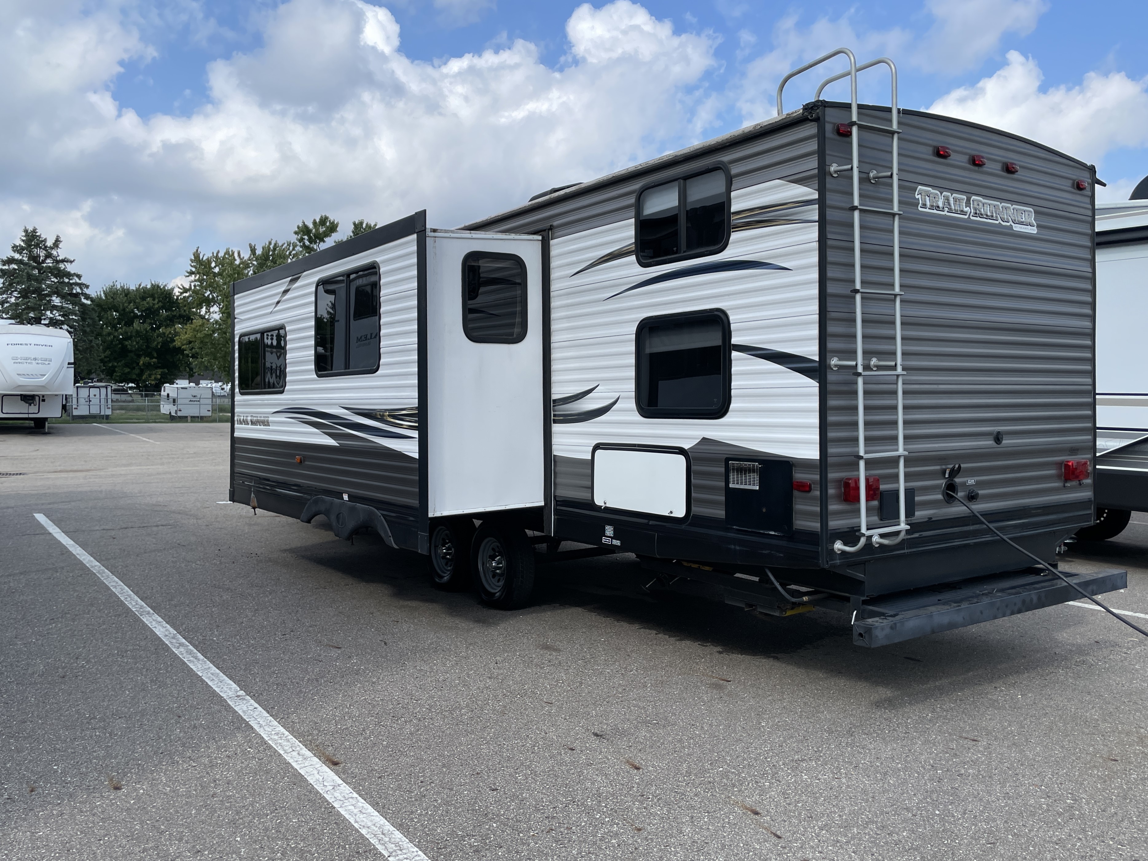 2016 Heartland Trail Runner TR 29 MSB - Image 5