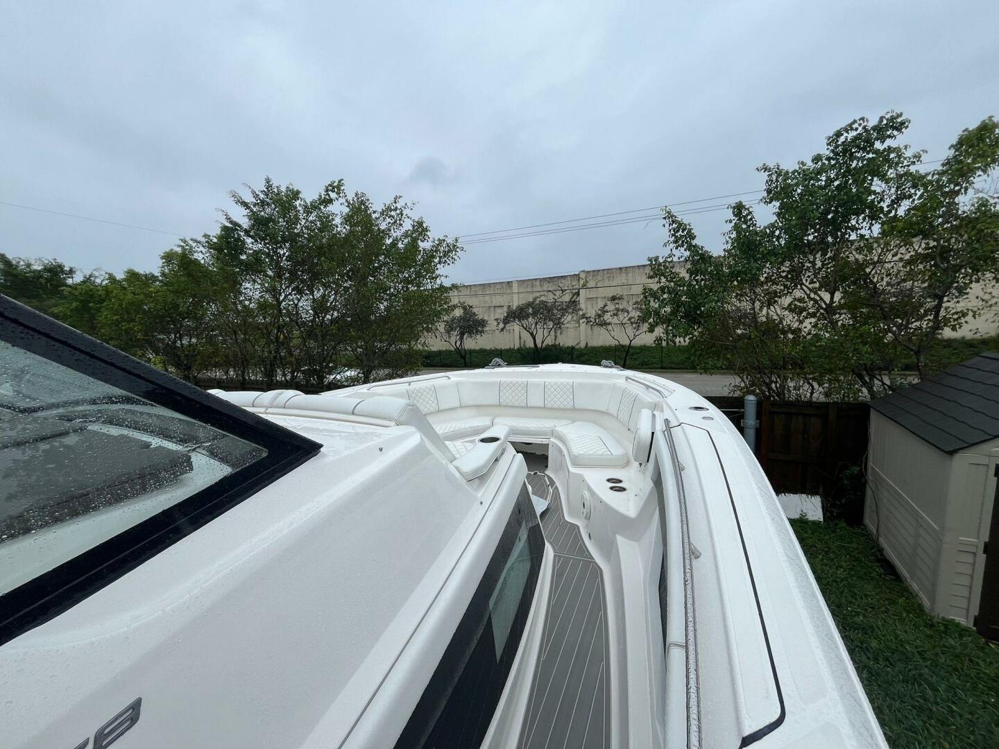 2021 Pursuit S378 - Image 10