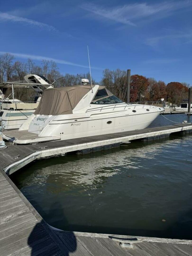 2001 Cruisers 4270 - Image 5