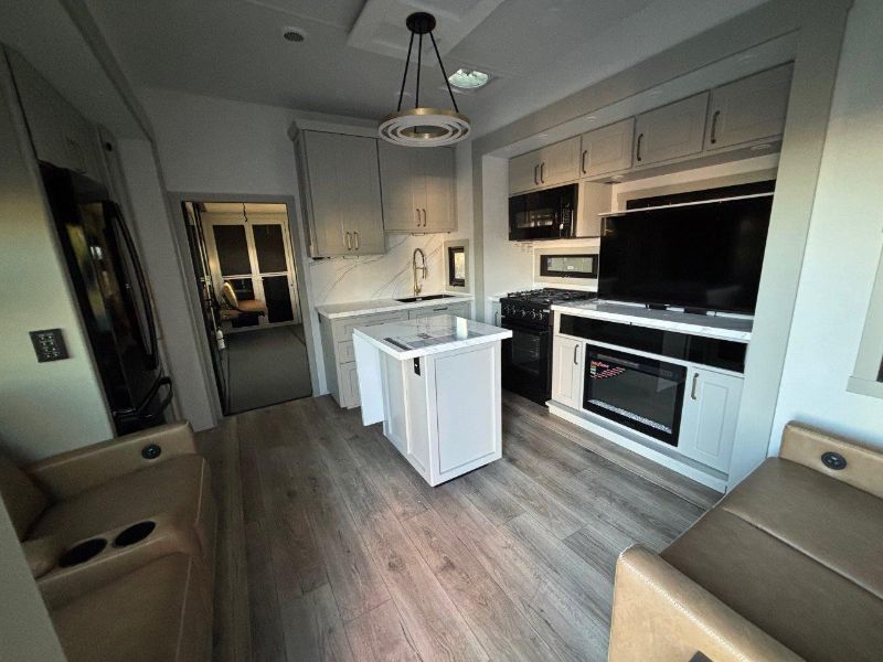 2026 Brinkley RV Model G 4120 - Image 3