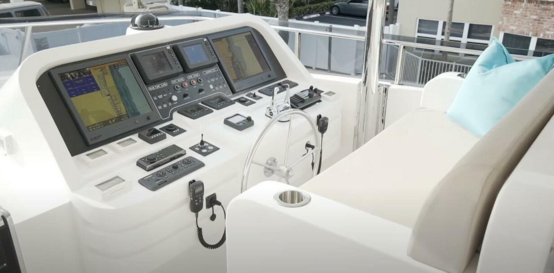 2017 Hargrave Raised Pilothouse - Image 27