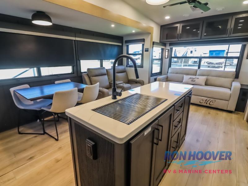 2026 FOREST RIVER 401CFB - Image 11