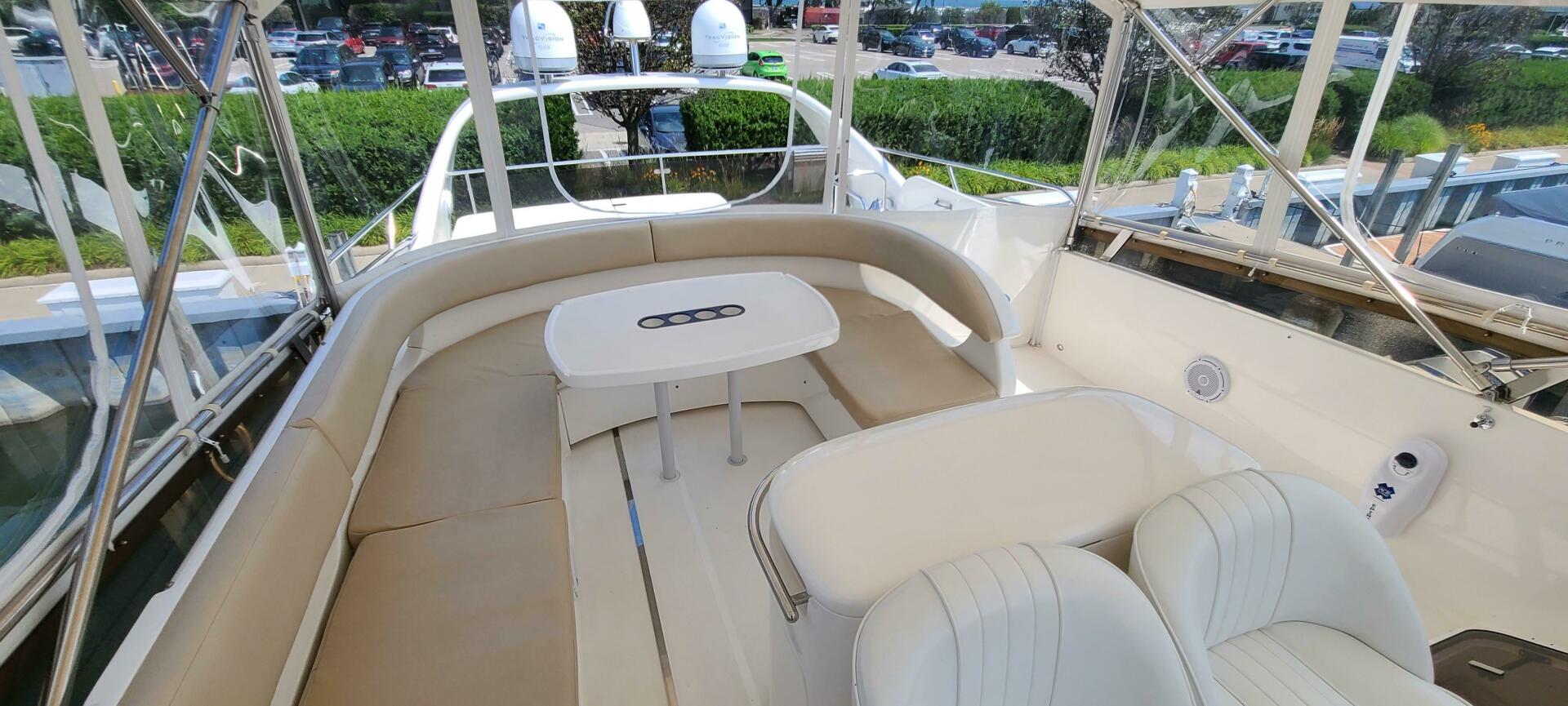2006 Viking Sport Cruisers 61 Flybridge - Image 21