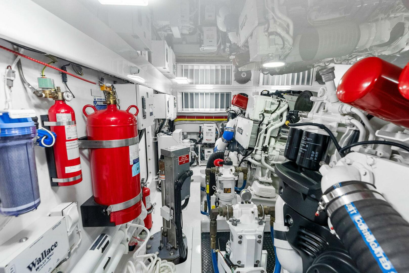 2022 Viking 68 Enclosed Bridge - Image 77