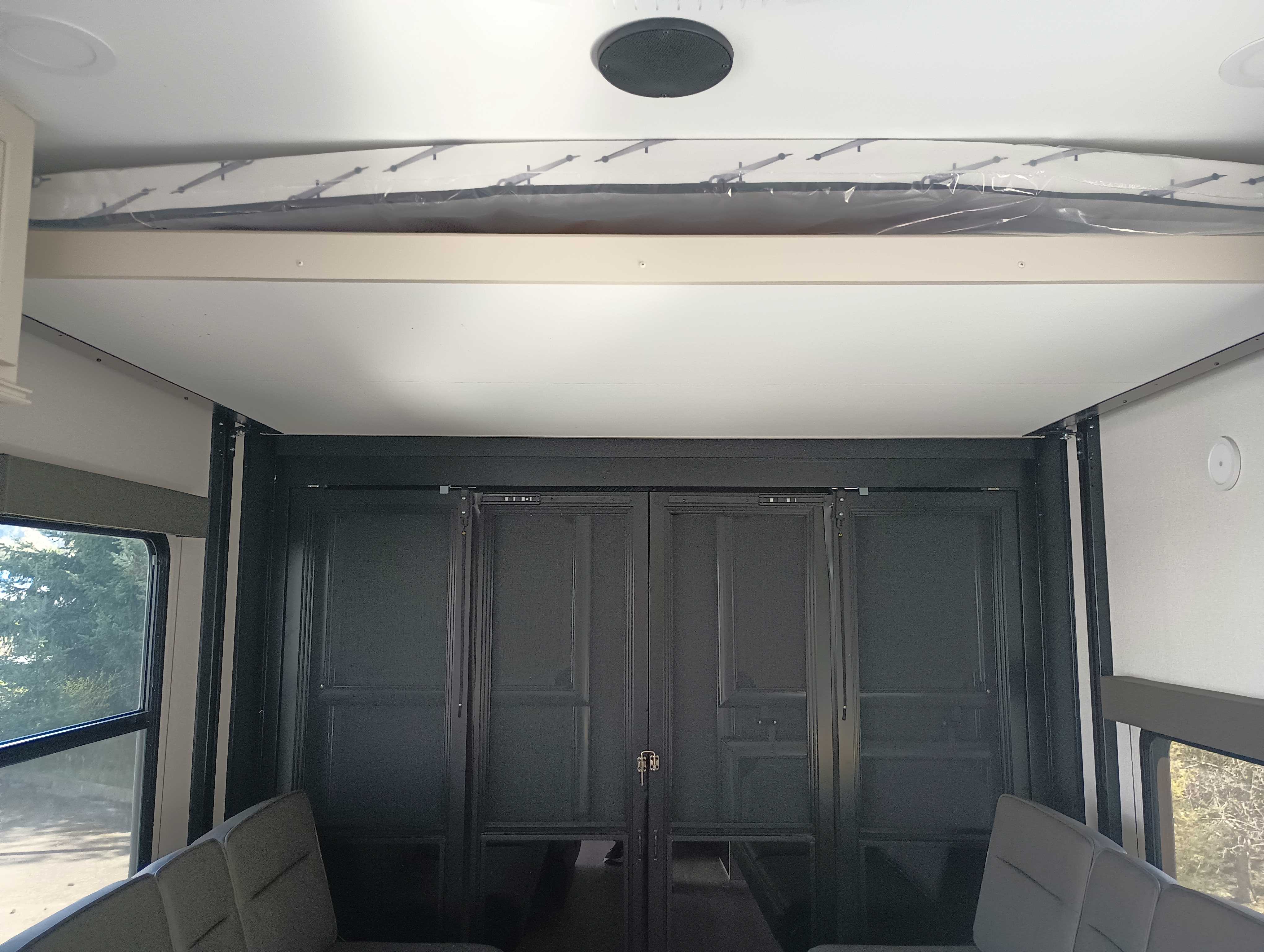 2026 Grand Design Momentum G-Class 21G - Image 13