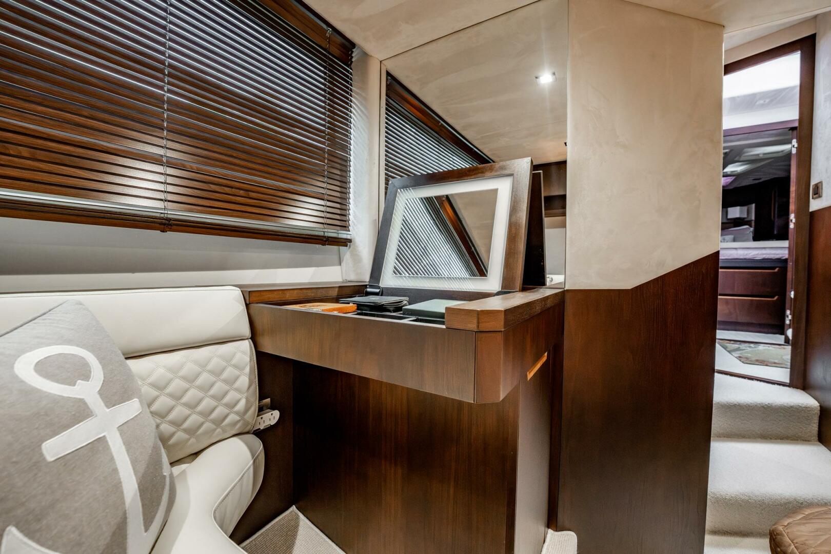 2017 Galeon 510 Skybridge - Image 43