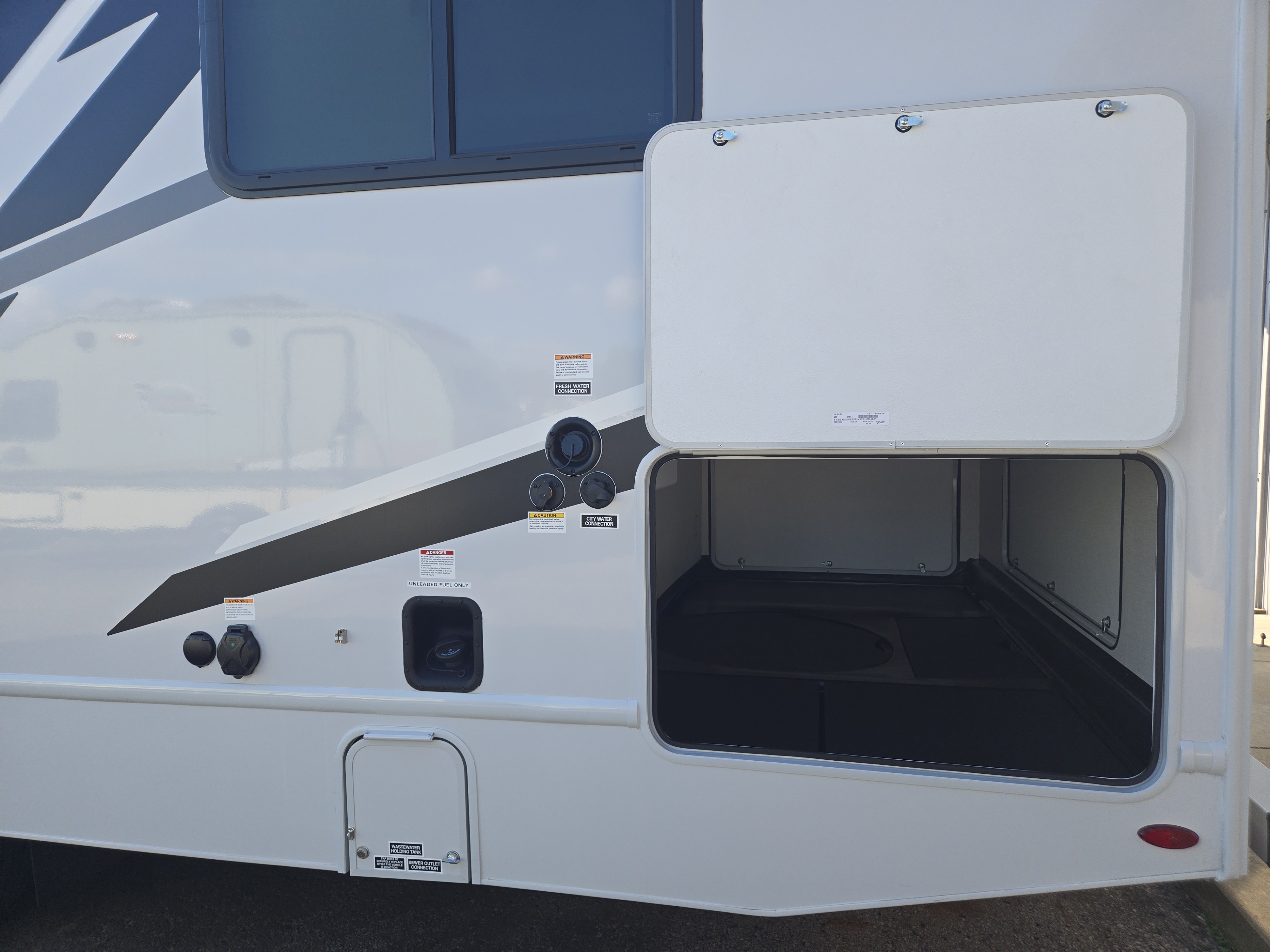 2026 Thor Motor Coach Quantum LZ28 - Image 8