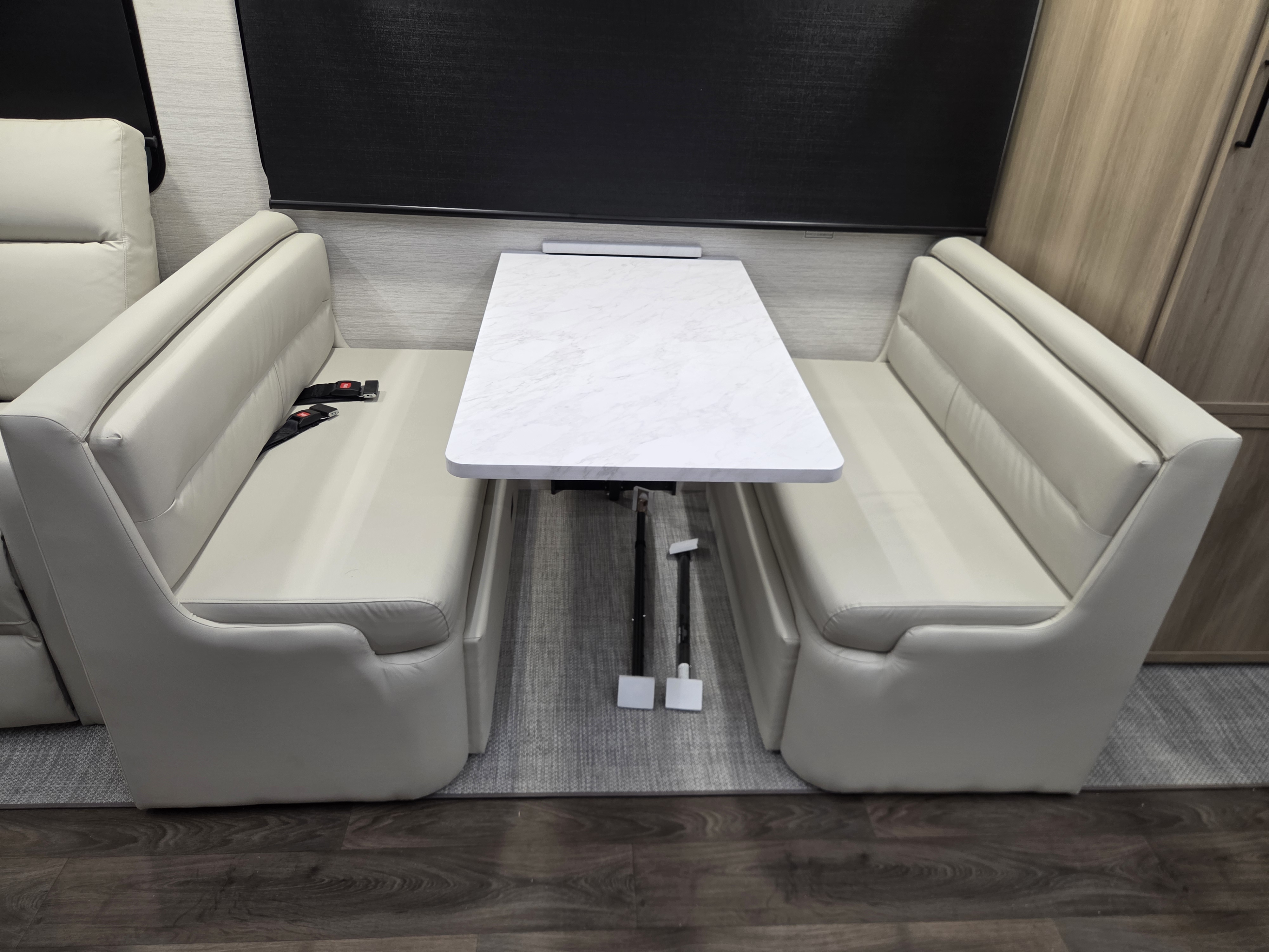 2027 Dynamax Europa S 37CA - Image 11