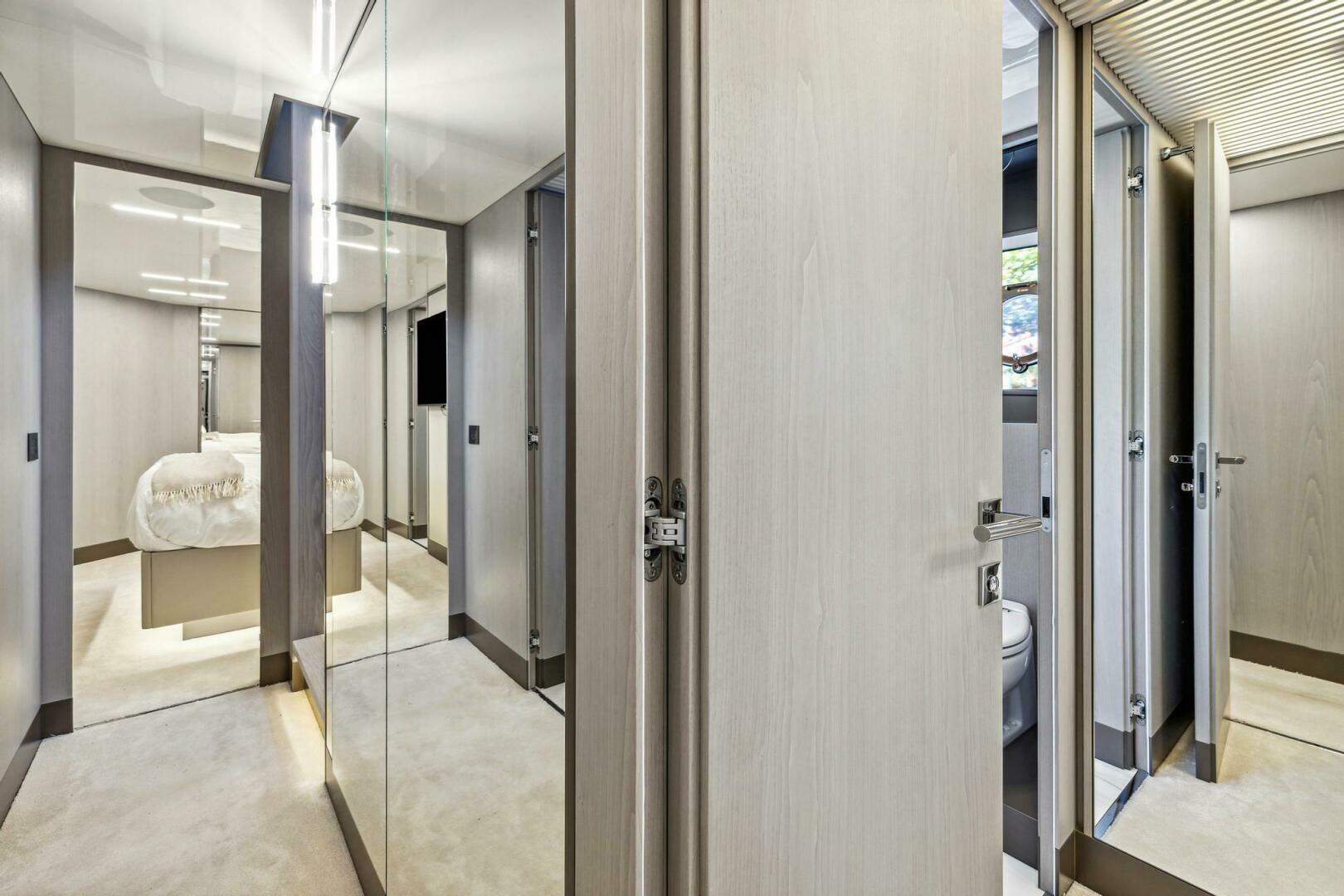 2021 Ferretti Yachts 850 - Image 56