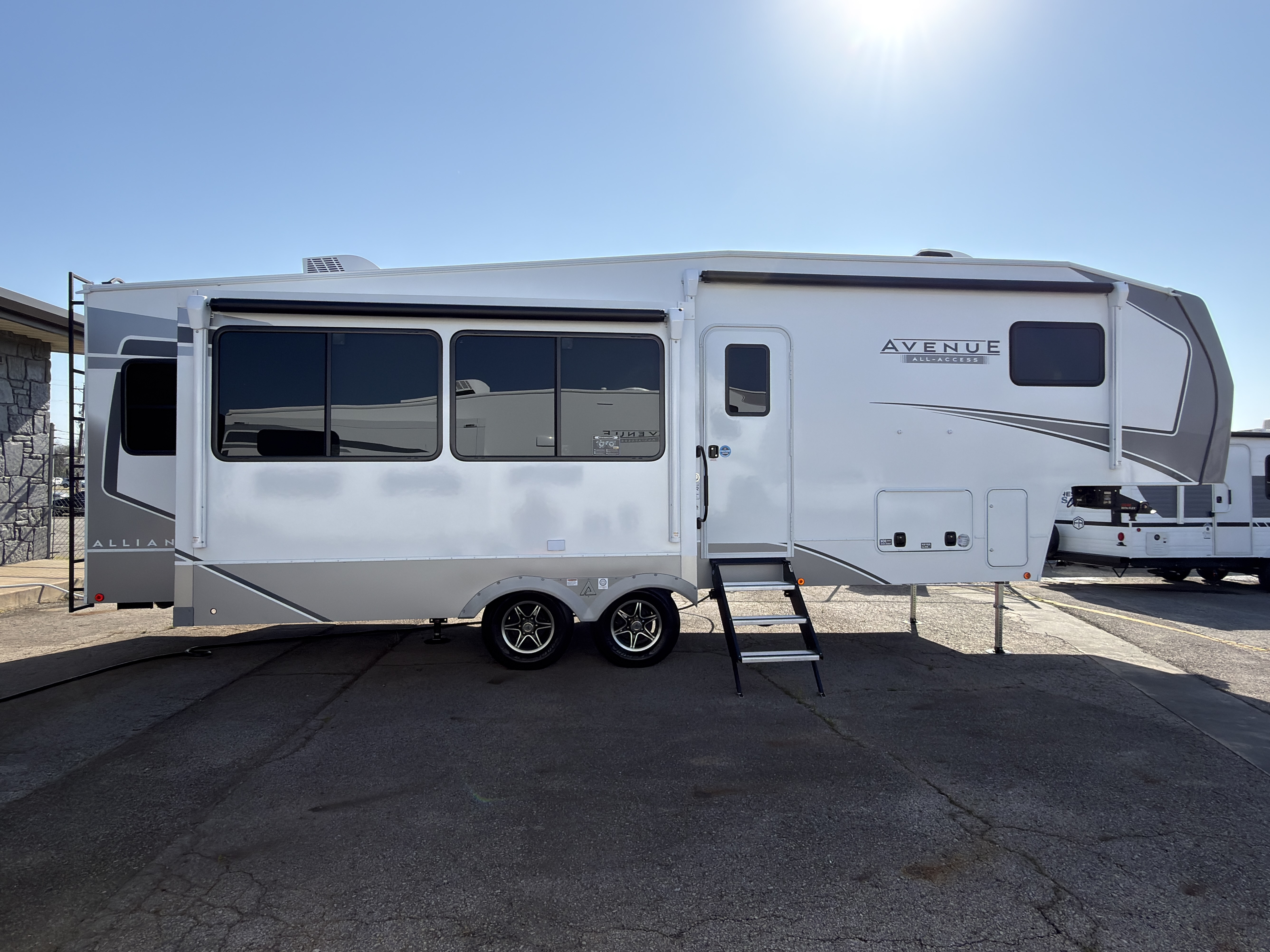 2026 Alliance RV Avenue 29RL - Image 7