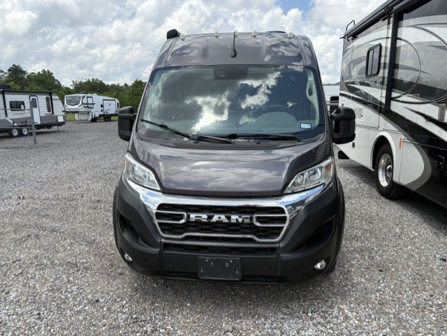 2025 JAYCO COMET 18C - Image 2