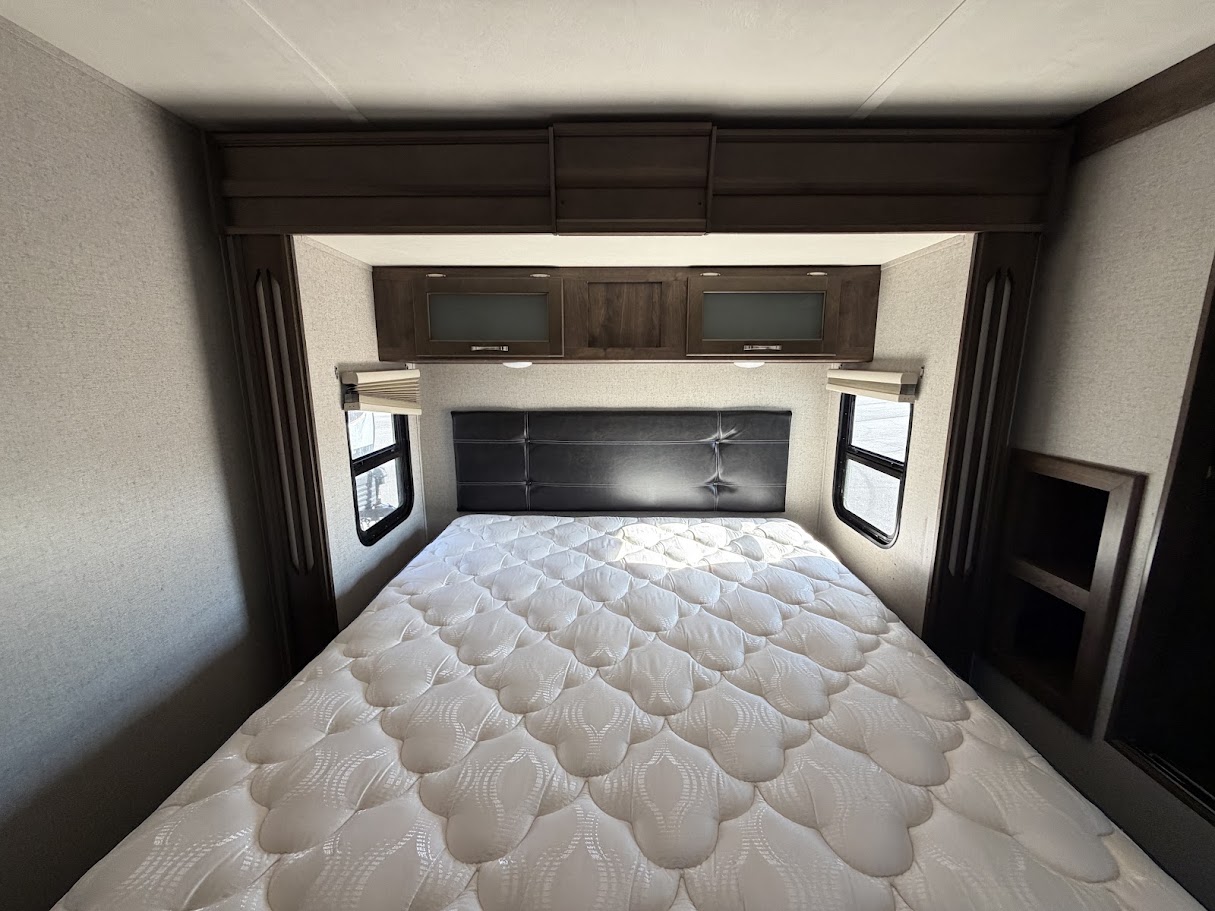 2019 DUTCHMEN AEROLITE 3303RL - Image 26