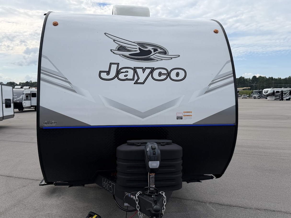 2027 JAYCO JAY FLIGHT 333BTS - Image 2