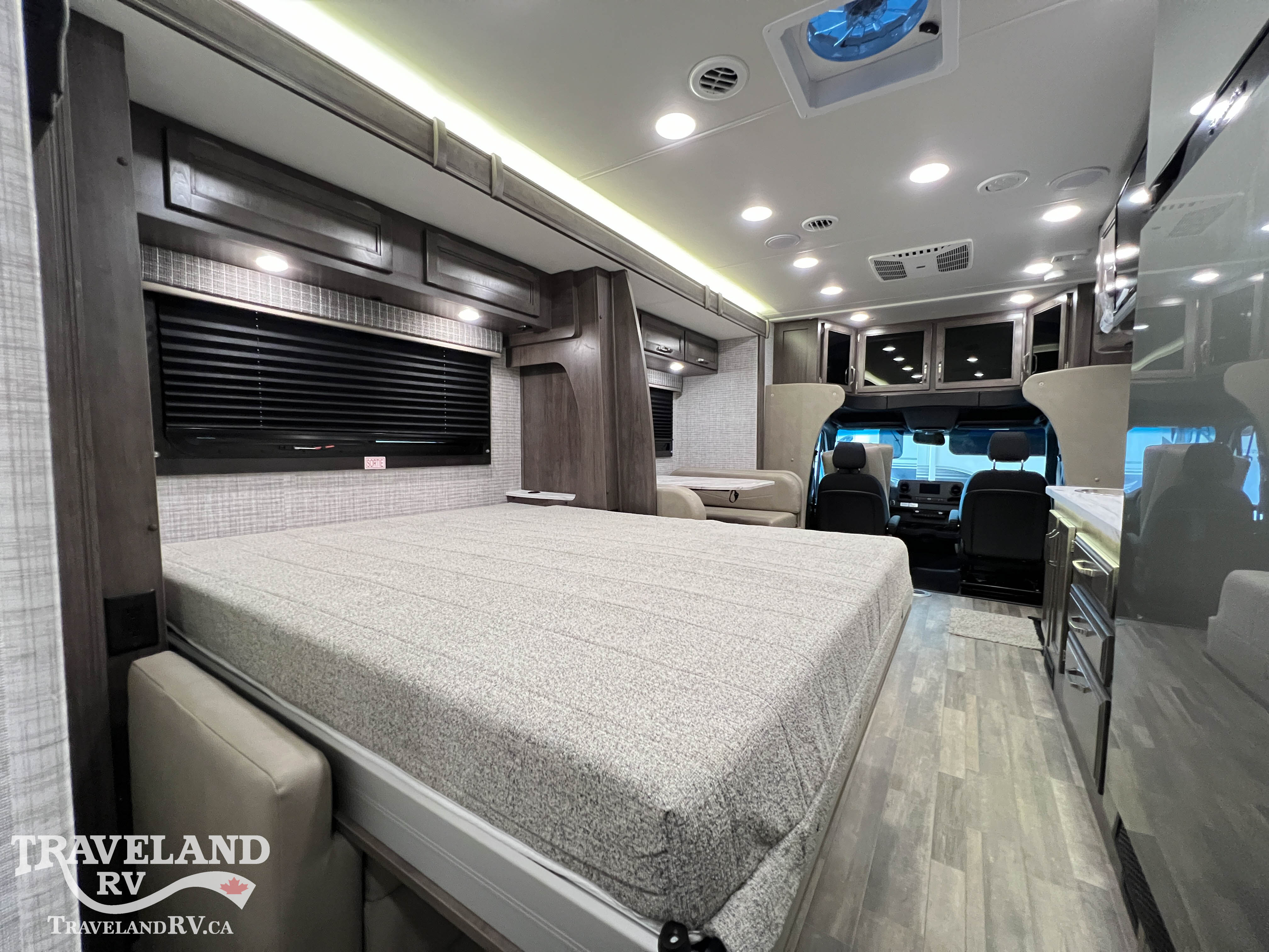 2024 Entegra Coach Qwest SE 24R - Image 27