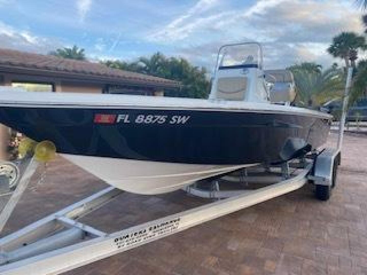 2020 NauticStar 2140 Sport Shallow Bay - Image 4