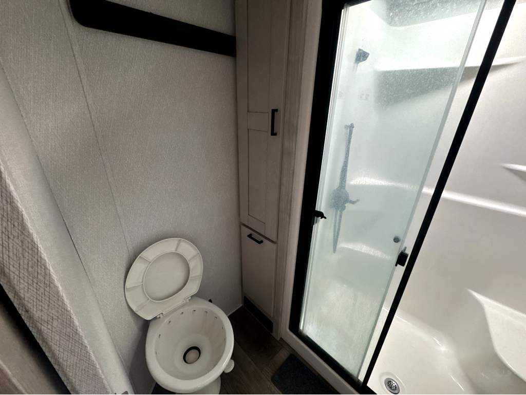 2024 EAST TO WEST TANDARA 320RL - Image 16
