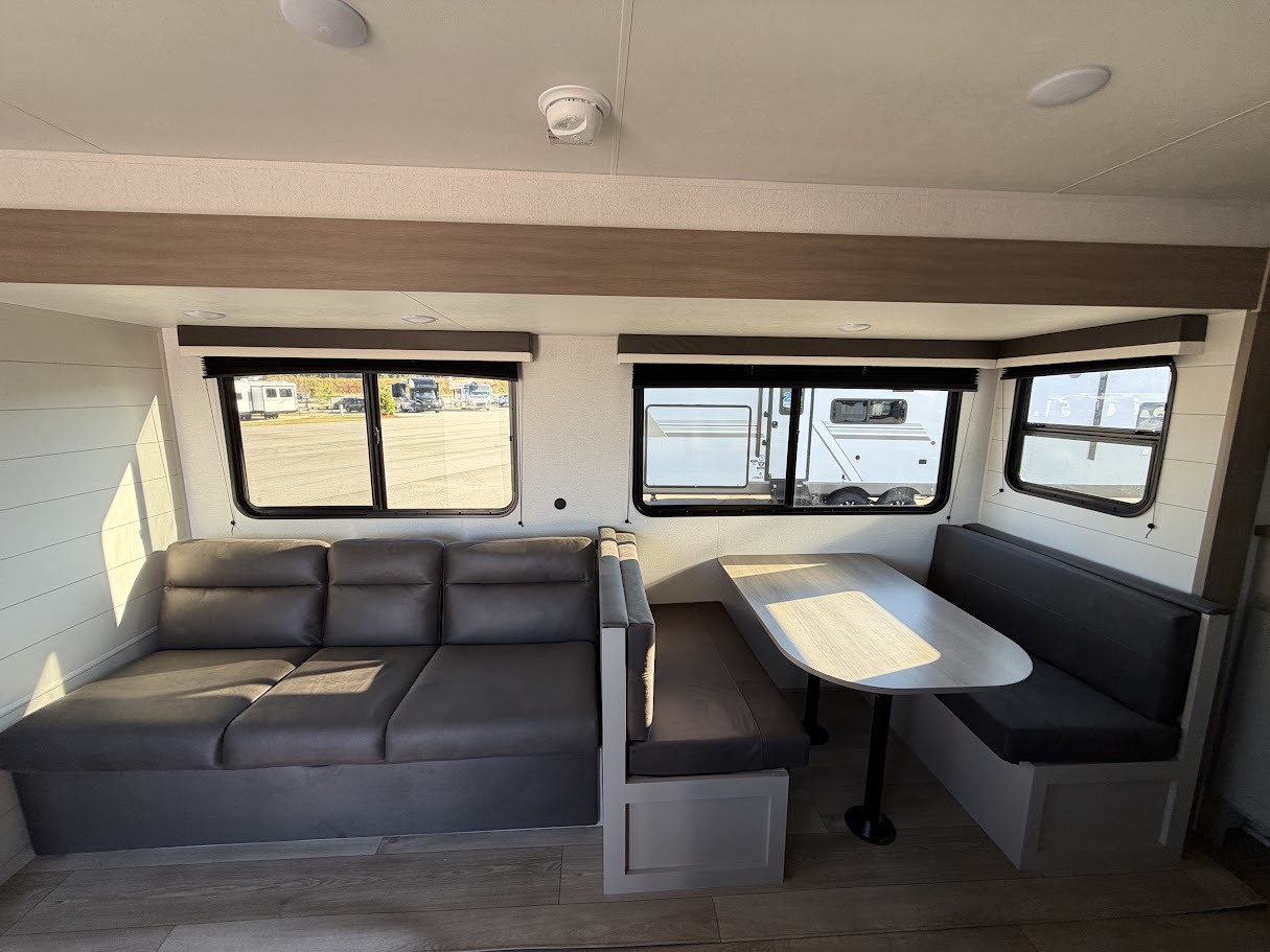 2027 JAYCO JAY FLIGHT 262RLS - Image 10