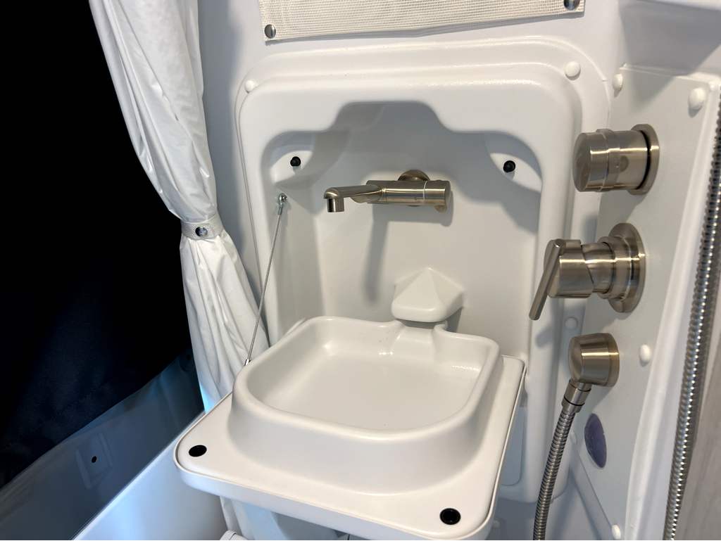 2026 JAYCO COMET 18C - Image 16