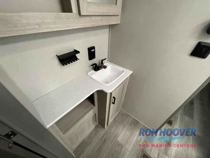 2026 COACHMEN 333DORM - Image 19