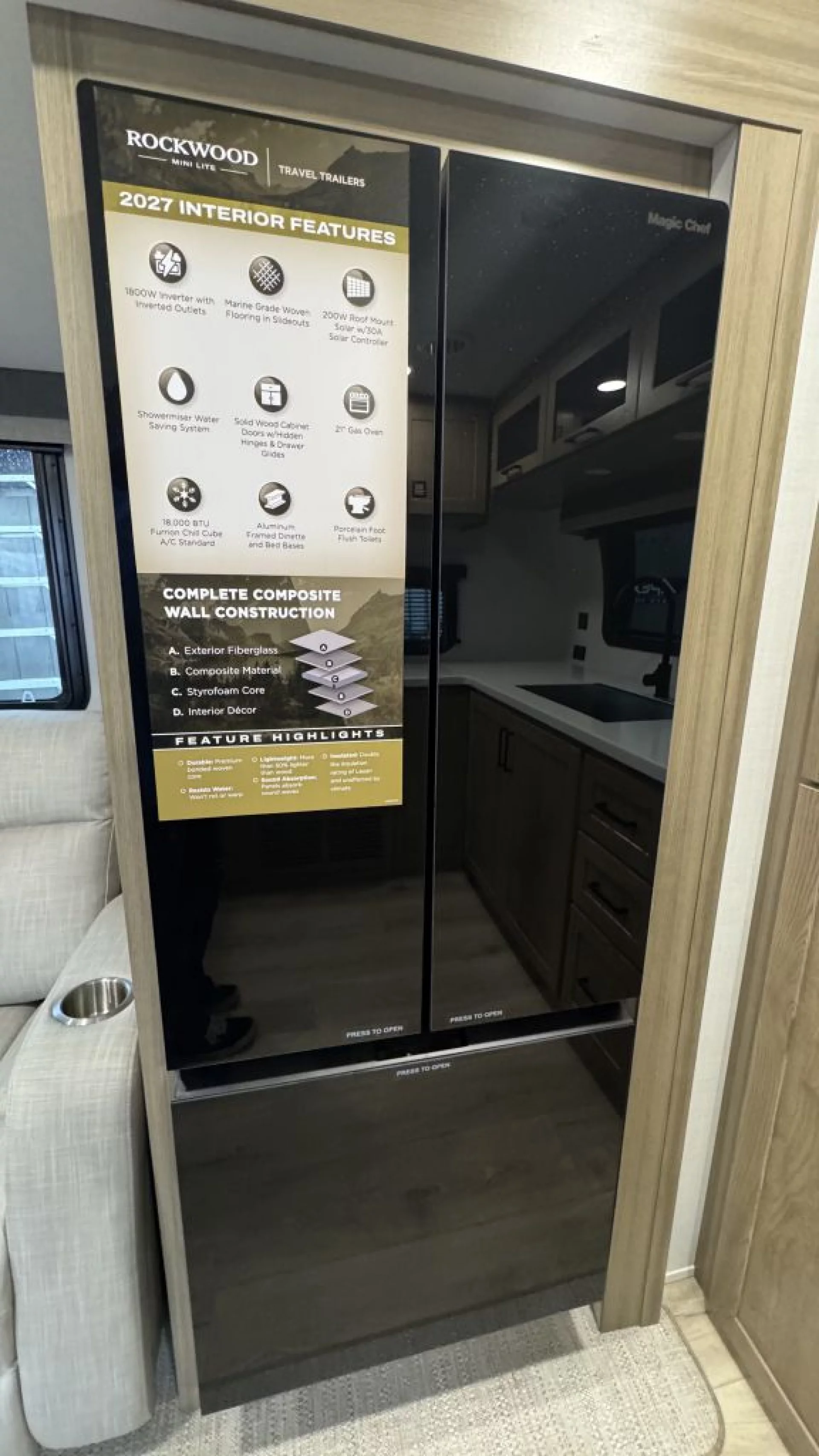 2027 FOREST RIVER ROCKWOOD MINI LITE 2523MBR - Image 25