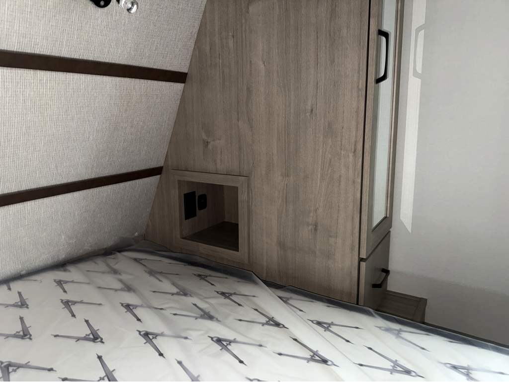 2026 GRAND DESIGN IMAGINE 2810BH - Image 23
