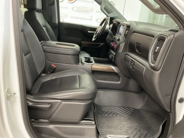 2021 Chevrolet Silverado 1500 Crew Cab RST 4WD - Image 36
