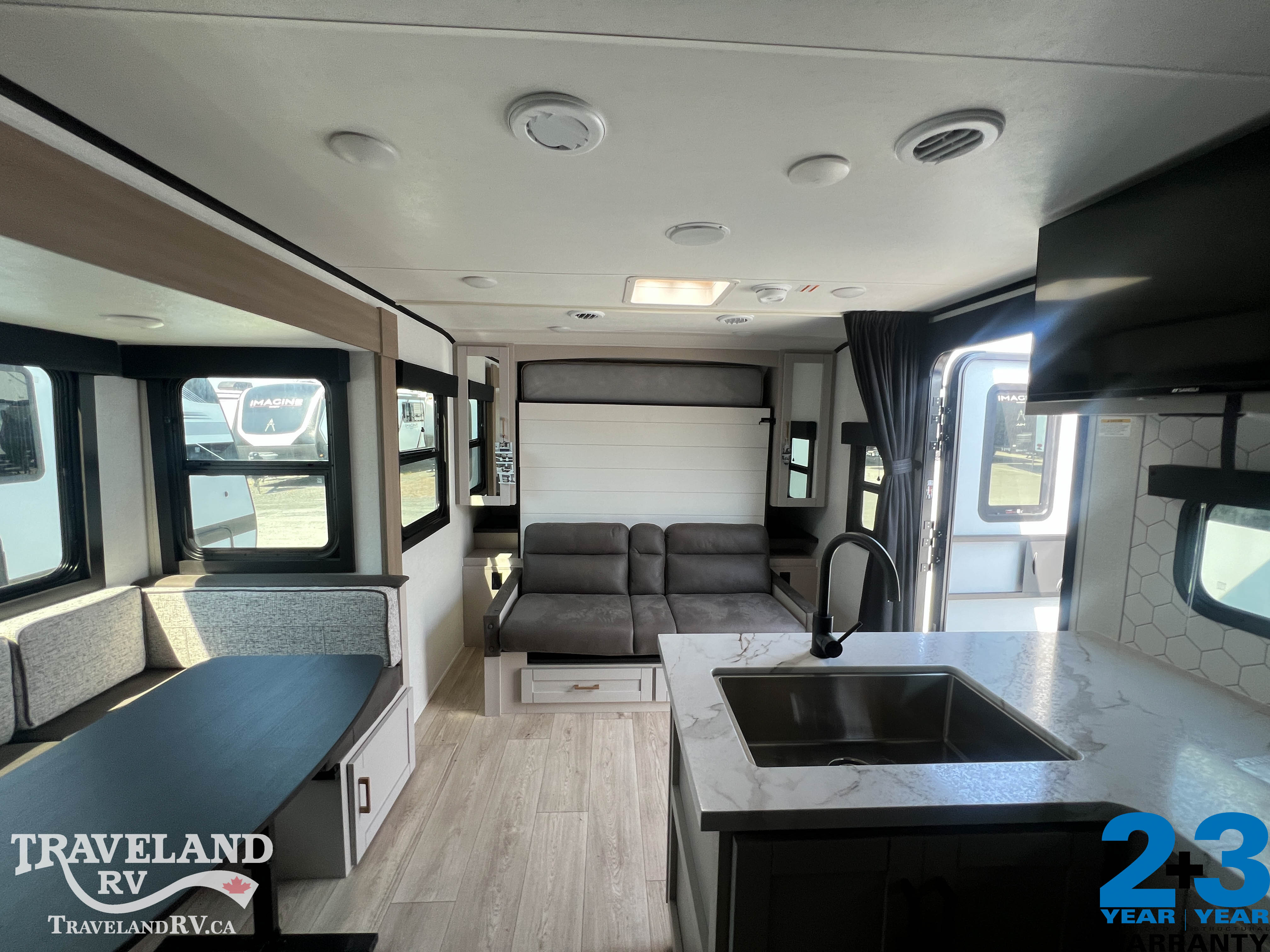 2027 Jayco Jay Feather 21MBH - Image 14
