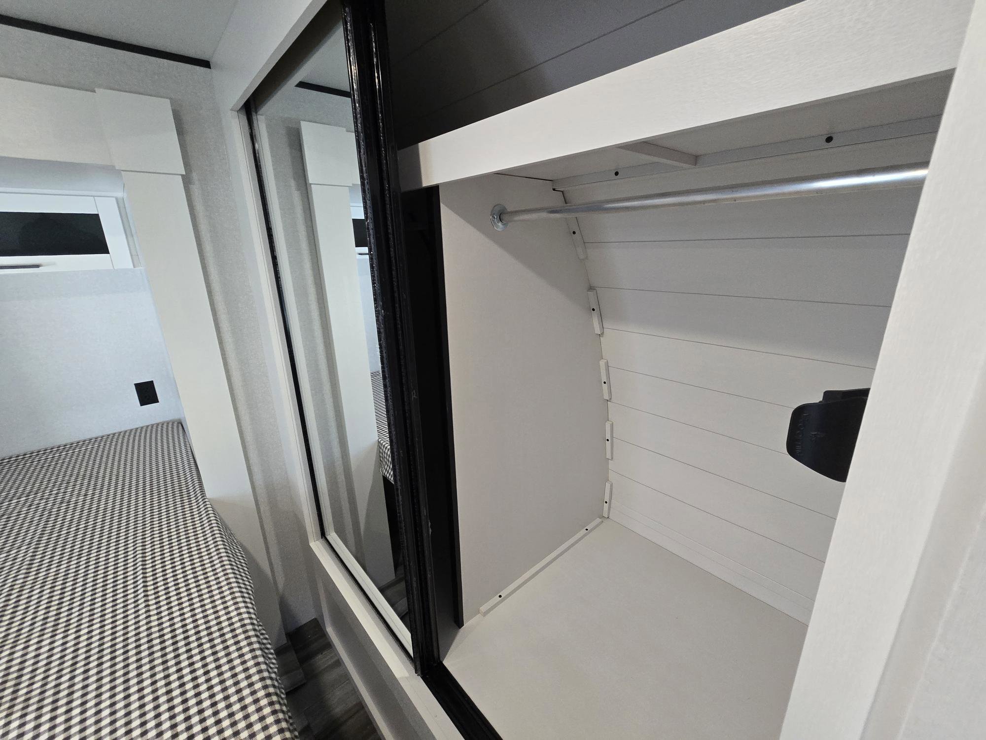 2026 JAYCO JAY FLIGHT SLX 290RKS - Image 28