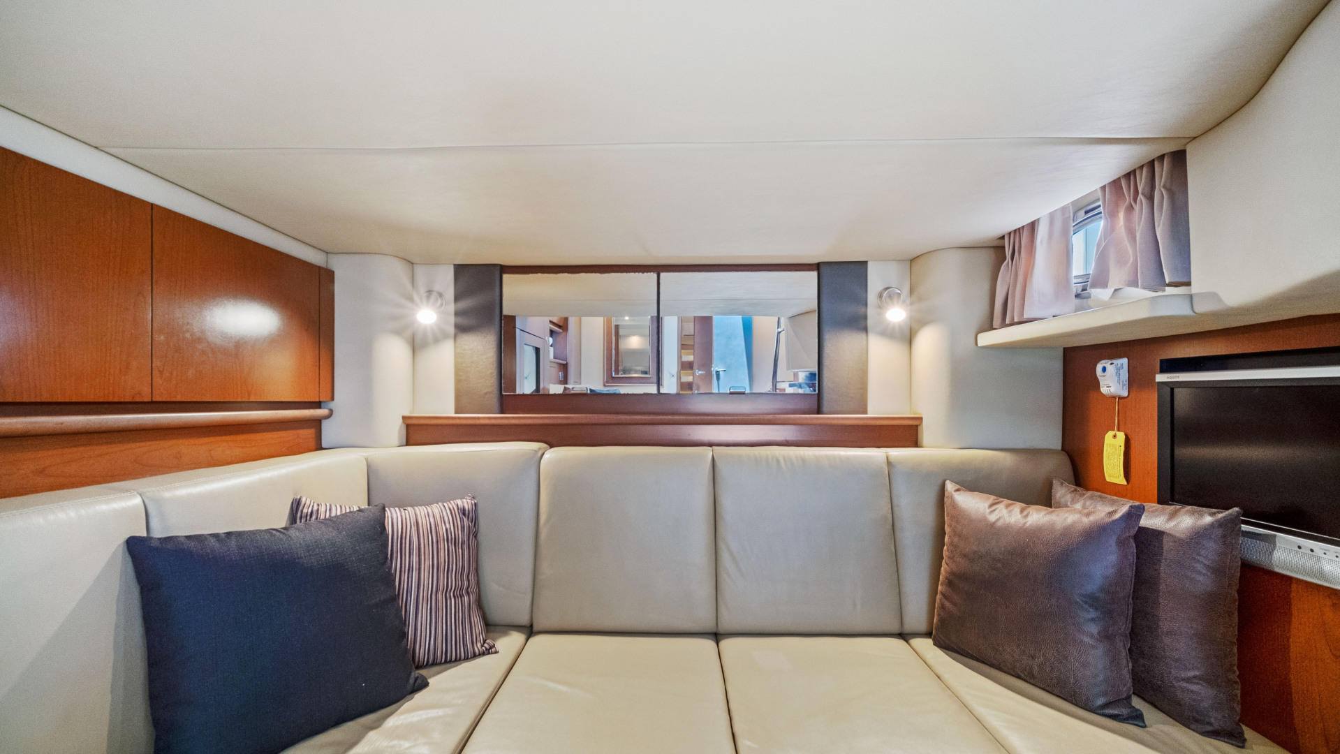 2007 Sea Ray 40 Sundancer - Image 30