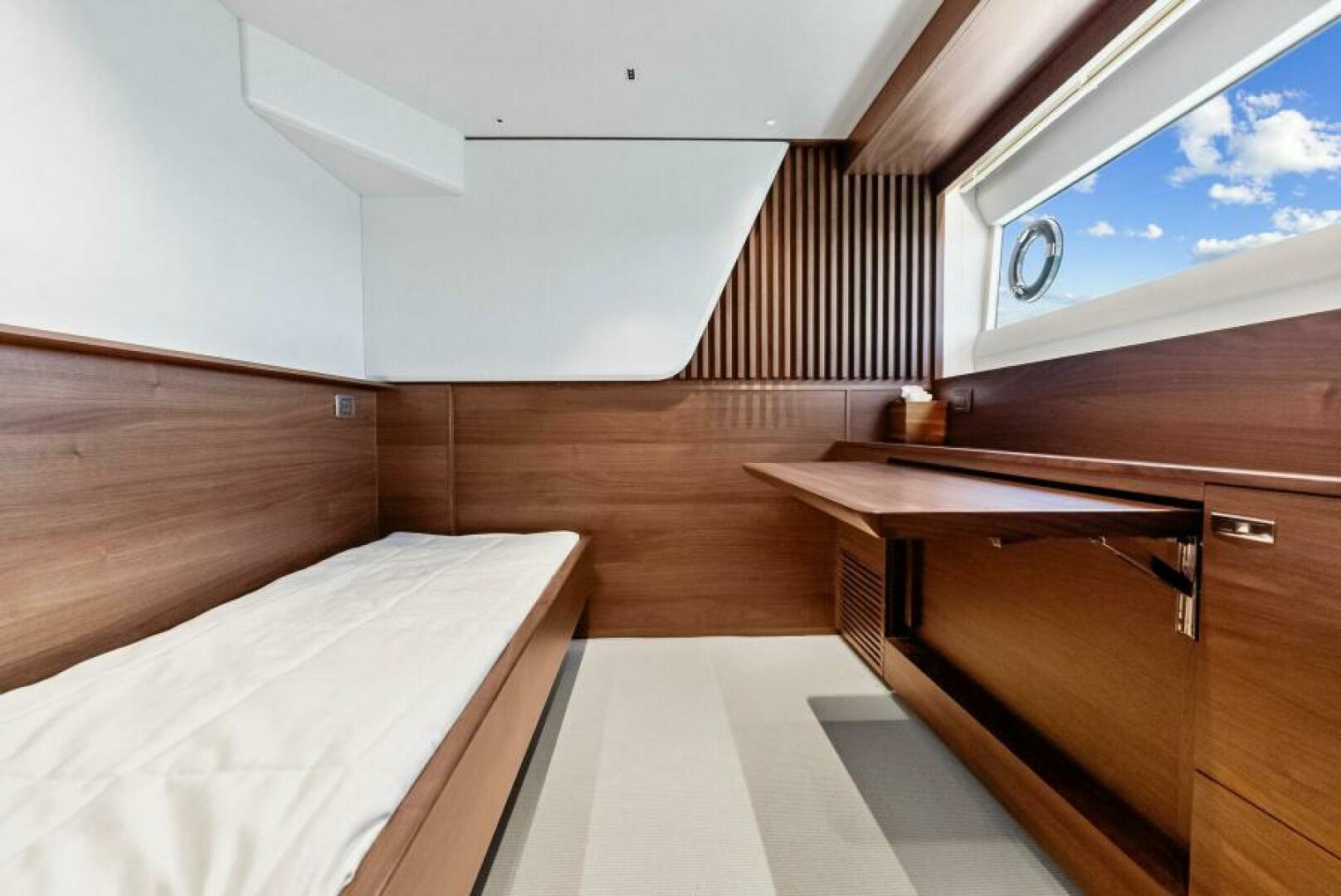 2024 Princess Y72 Motor Yacht - Image 23